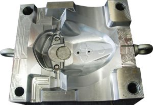 電摩托车外殼塑胶模具